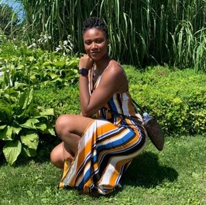 Meet your Posher, Evelyn